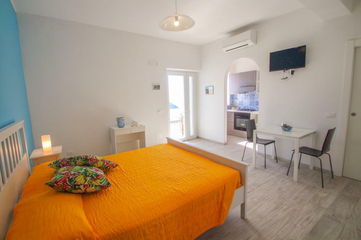 Le Case Dei Pescatori - Residence Il Tramonto Ponza Exterior foto